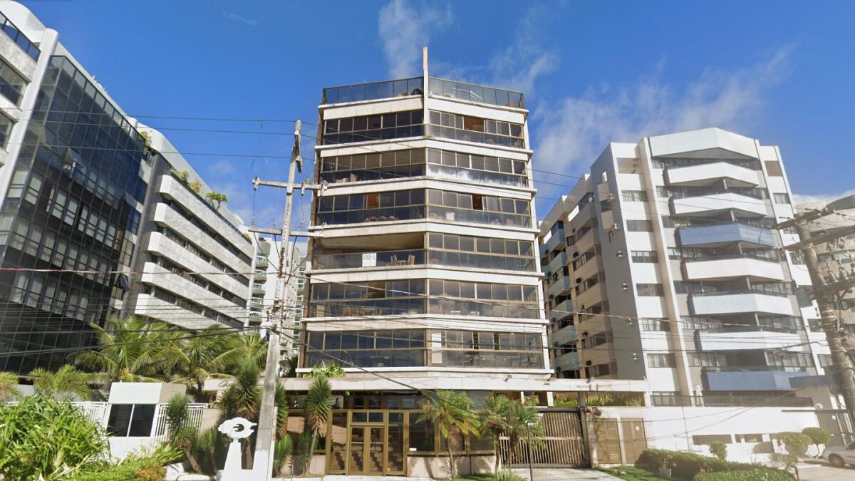 Apartamento de Collor vai a leilão por dívida trabalhista