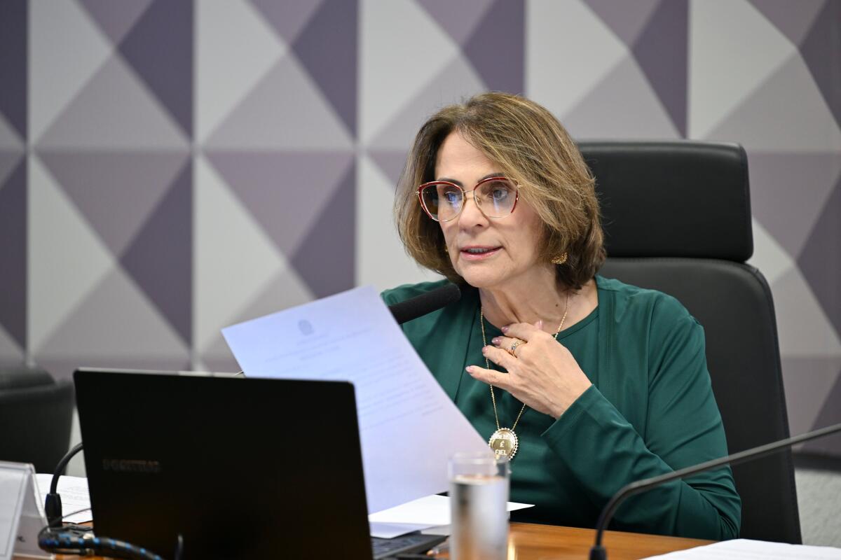 Arroio Grande: Damares apresenta denúncia ao Senado