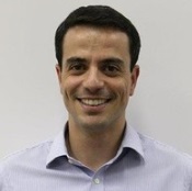 Assaí elege executivo da Azzas para diretoria financeira