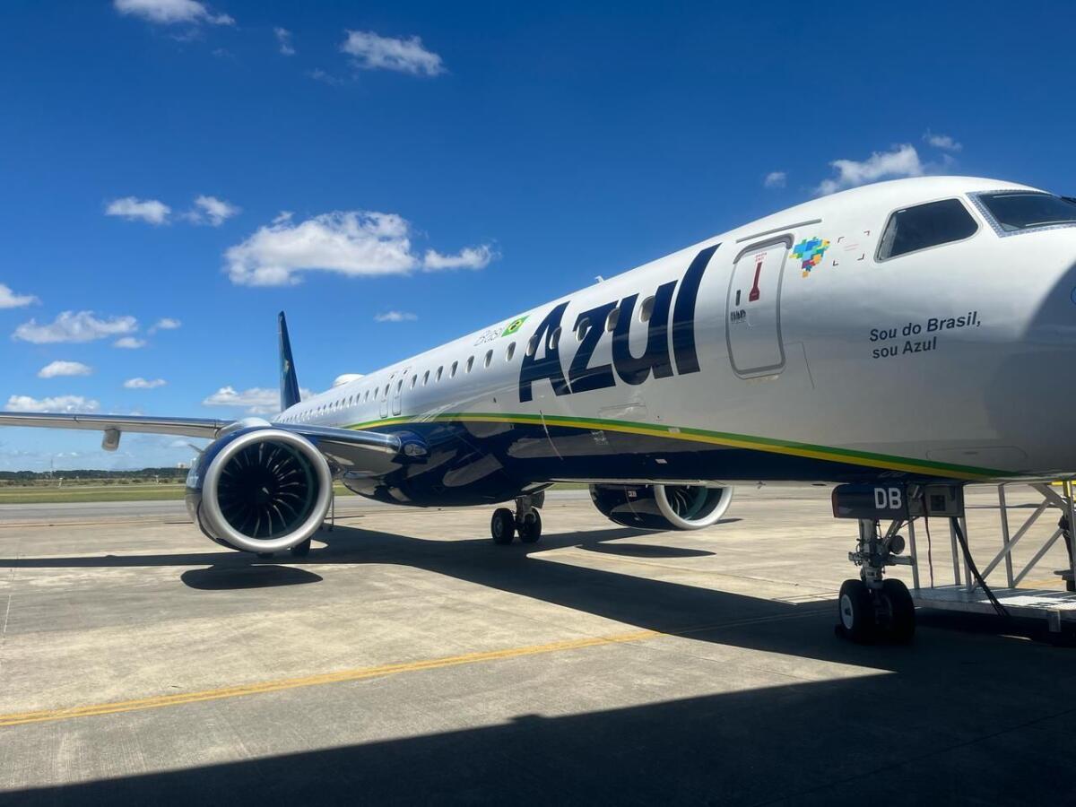 Azul garante US$ 300 mi em investimentos da American, United e credores
