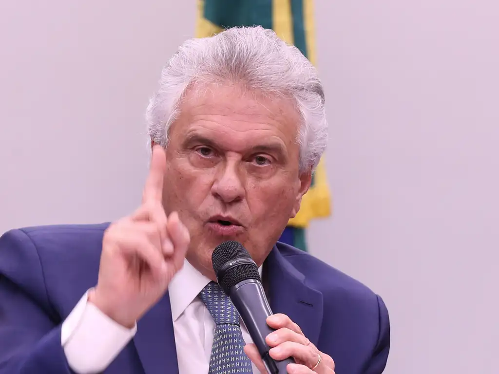 Caiado se manifesta sobre secretário municipal que matou os 2 filhos: 'Estado está de luto'