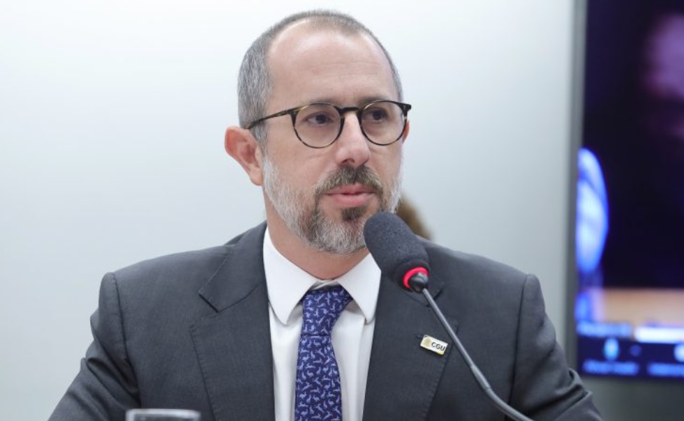 Casos Master e INSS começaram em governo que não detectava corrupção, diz CGU