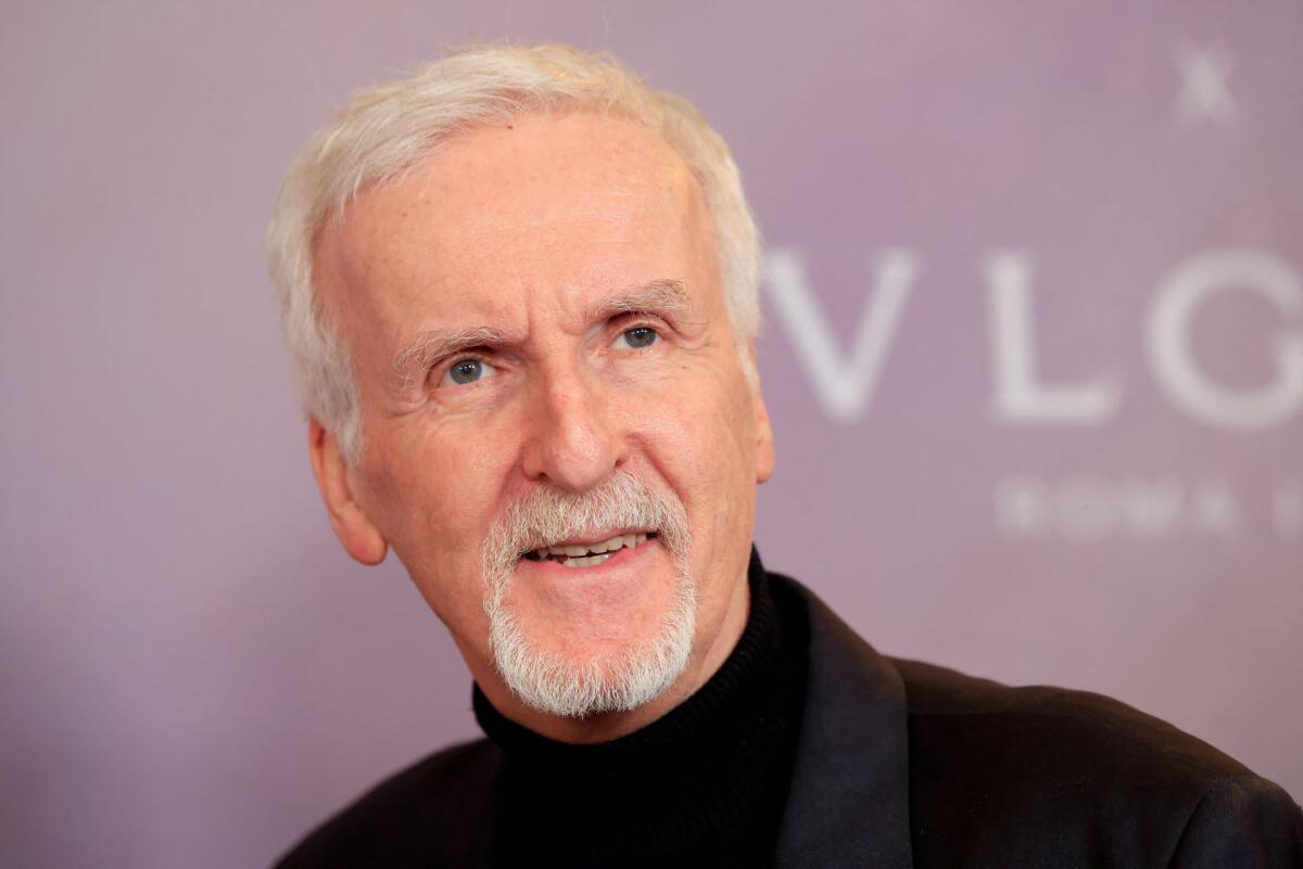 CEO da Netflix diz que James Cameron faz 'campanha de desinformação para a Paramount'