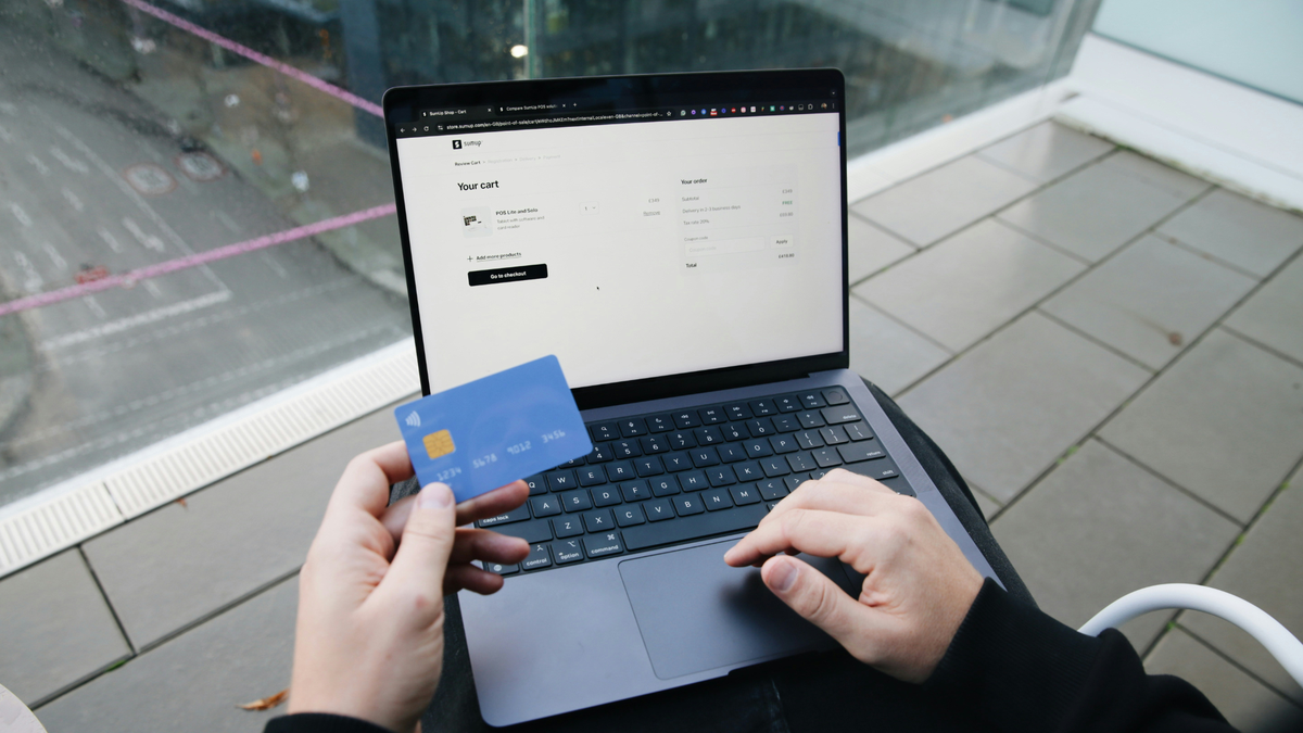 Compras online: 7 cuidados essenciais para não cair em golpes