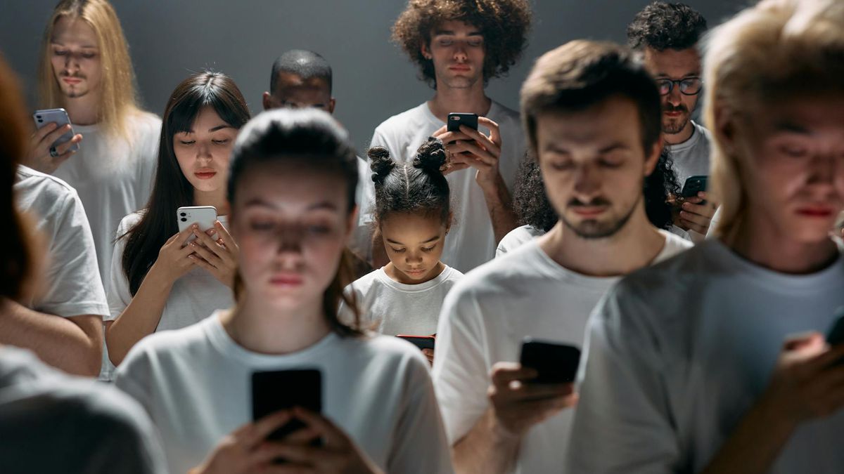 Dependência digital: entenda os sinais de alerta do uso excessivo do celular