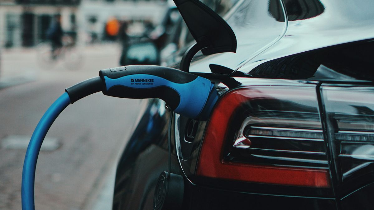 Eletrificados avançam, mas vendas de carros perdem fôlego em janeiro