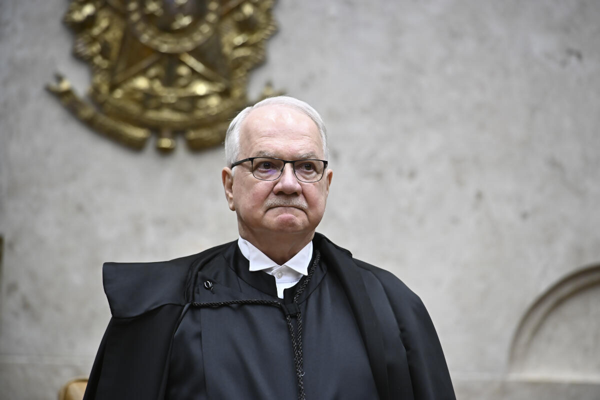 Em meio a revelações sobre Toffoli, Fachin anuncia sessão mais curta no STF para 'diálogo' com ministros