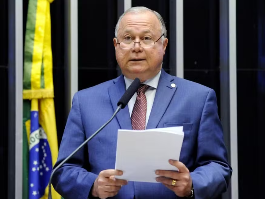 Escala 6×1: deputado da União Brasil assume relatoria de proposta na CCJ da Câmara