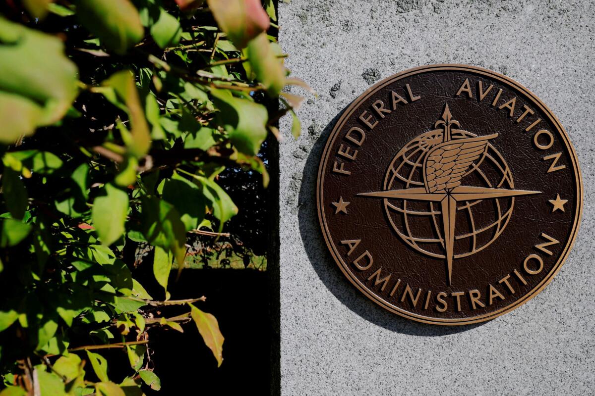 EUA suspendem programas que agilizam trânsito em aeroportos durante mini shutdown