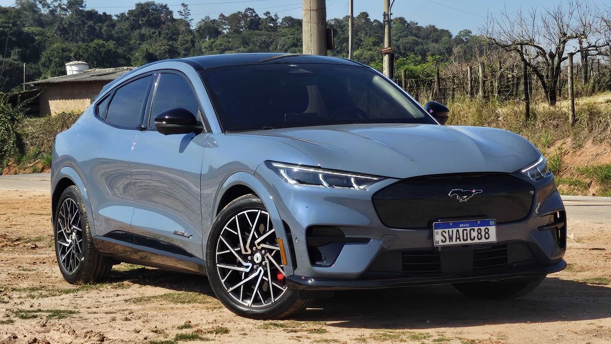 Ford tem "fórmula" para baratear carro elétrico e encarar chineses 