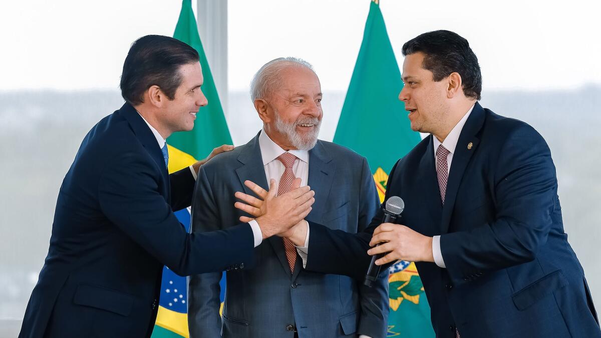 Governo Lula libera R$ 1,5 bilhão em emendas no início de 2026
