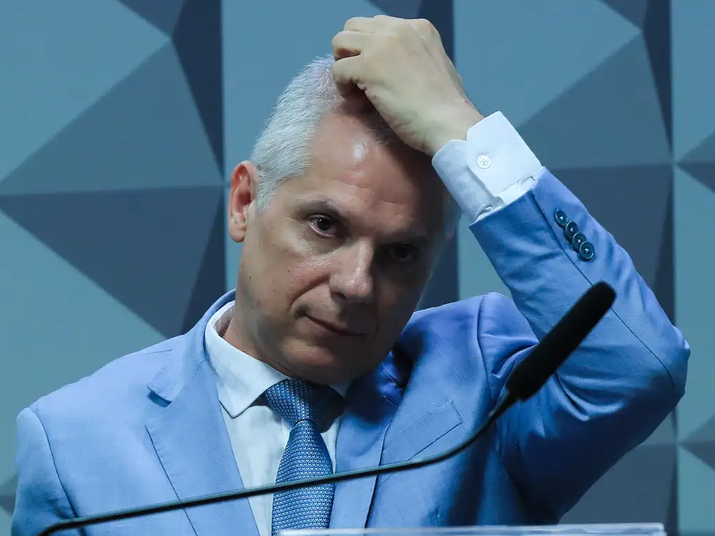 INSS: ex-presidente da Previdência recebeu R$ 4 mi de associação, diz PF