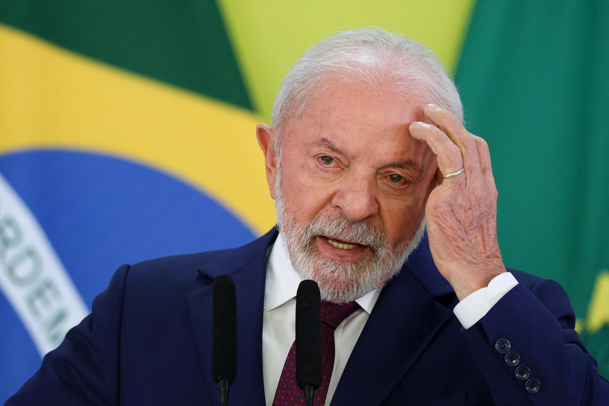 Líder do PL envia denúncia à PGR contra Lula por fala sobre evangélicos e benefícios