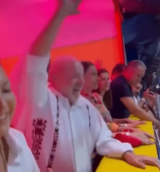 Lula assiste a carnaval de Salvador no sábado e acompanha desfile no Rio no domingo