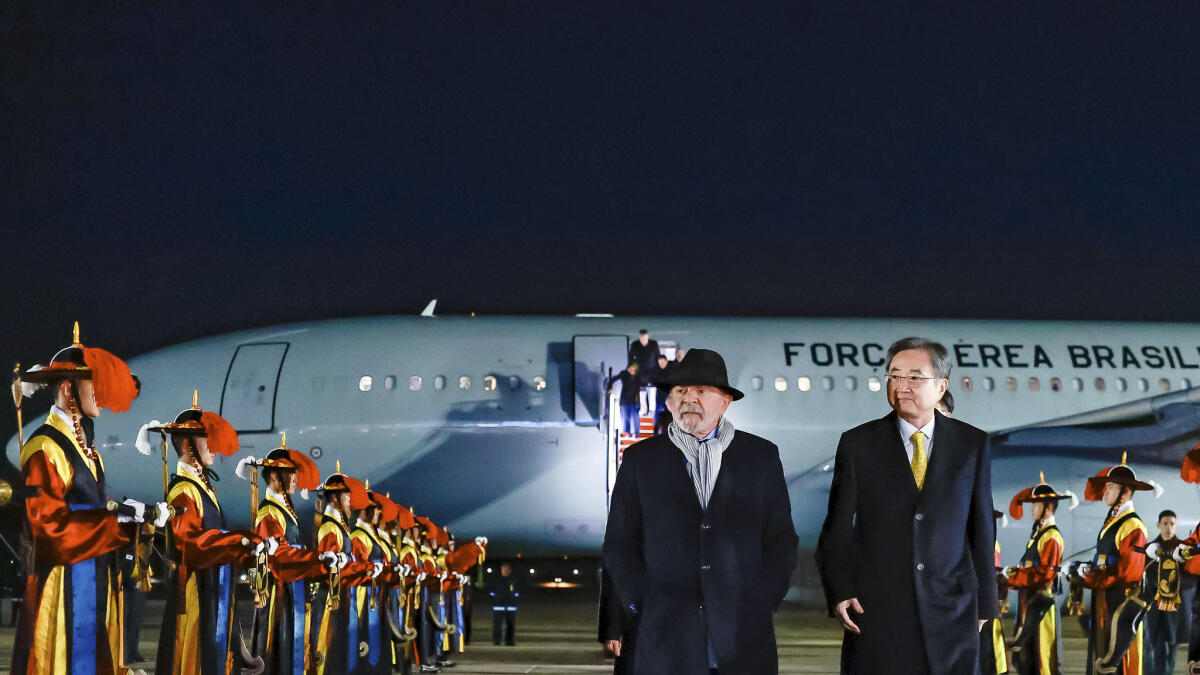 Lula desembarca na Coreia do Sul para visita de Estado e reunião com empresários