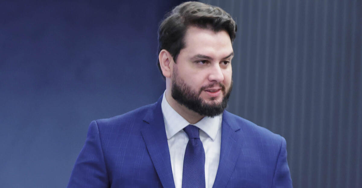 Moraes dá 24h para a polícia do PR explicar transferência de Martins