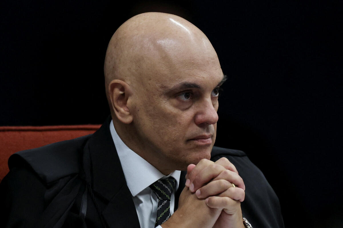 Moraes: 'Magistrados, inclusive desta Corte, nunca julgam caso em que têm ligação'