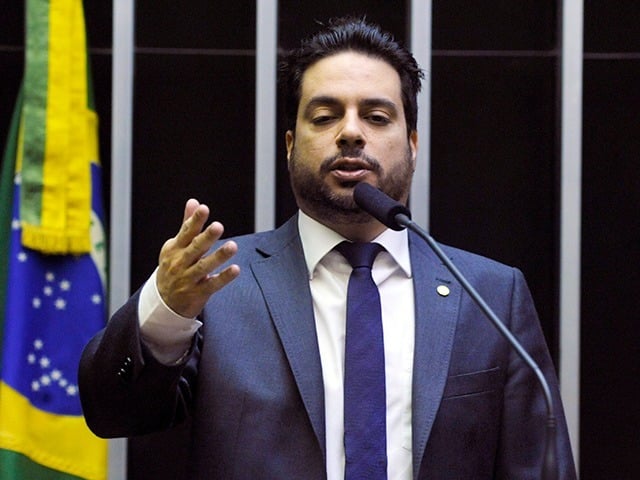 PF investiga deputado Vinicius Gurgel em operação sobre desvios na BR-156