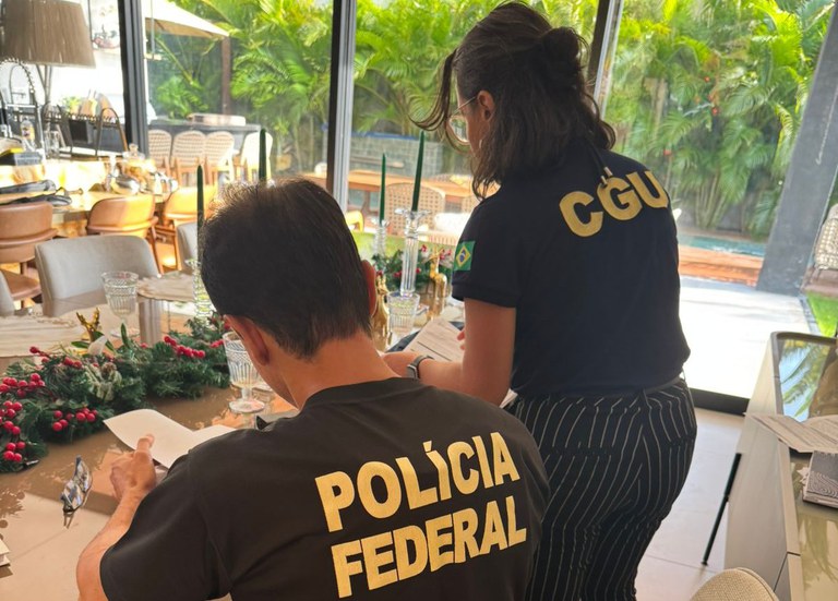 Polícia Federal investiga desvio de quase R$ 1 milhão da Caixa