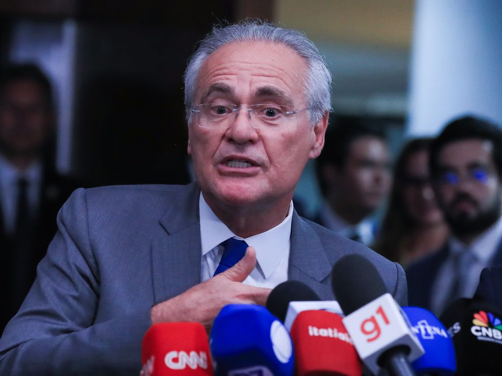 Renan apresenta projeto para pôr em lei complementar regras de funcionamento do FGC