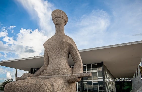 STF barra decreto presidencial sobre suposta terra indígena em área particular