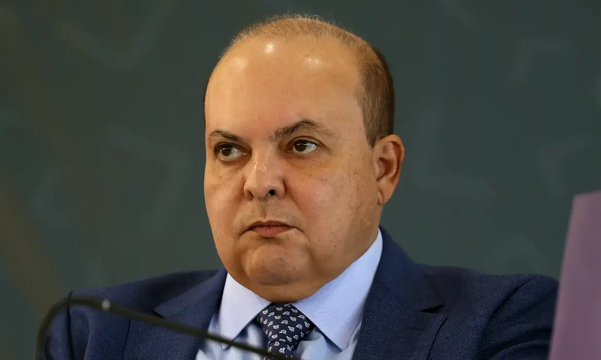 STJ pede manifestação da PGR sobre pedido de investigação contra Ibaneis