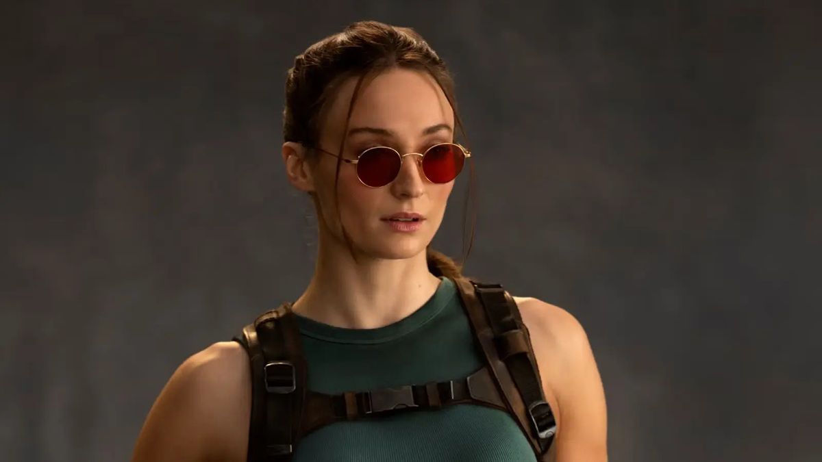 Tomb Raider: fotos do set revelam novo visual de Sophie Turner como Lara Croft
