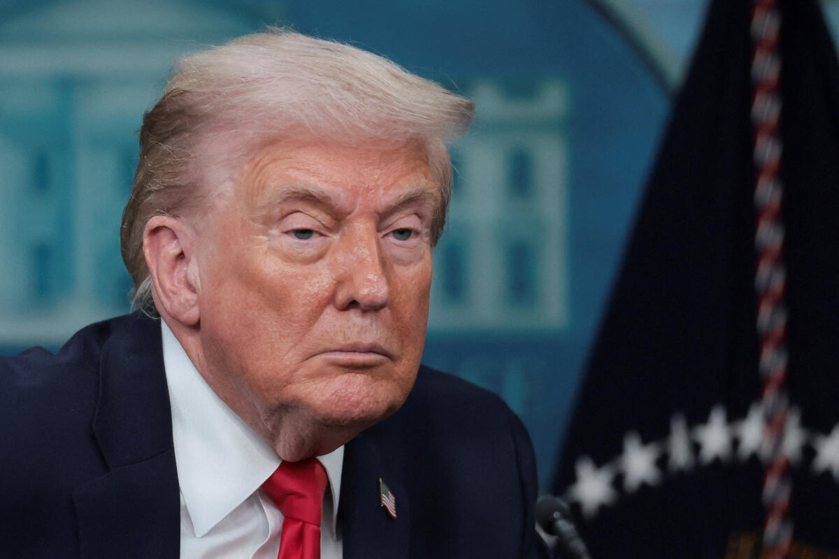 Trump assina projeto de financiamento para encerrar shutdown parcial nos EUA
