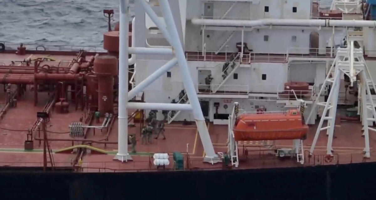 Veronica III: EUA abordam navio petroleiro ligado à Venezuela no Oceano Índico