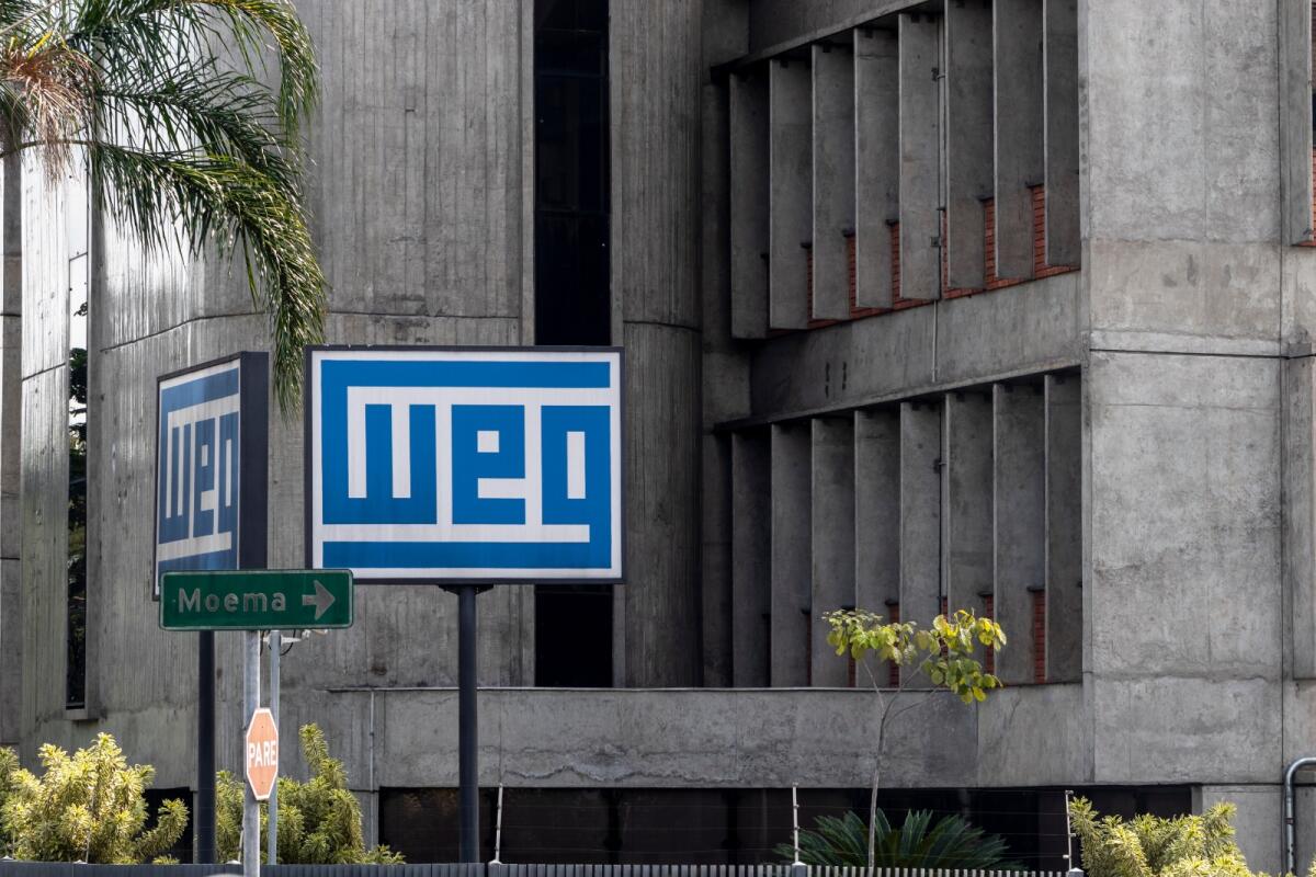 WEG (WEGE3) implementa ajustes no formato da estrutura da diretoria estatutária
